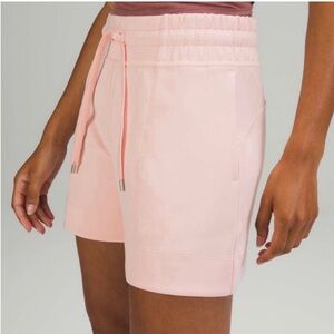 *Rare* Lululemon Soft Ambitions HR Short 4”- pink mist-size 4
